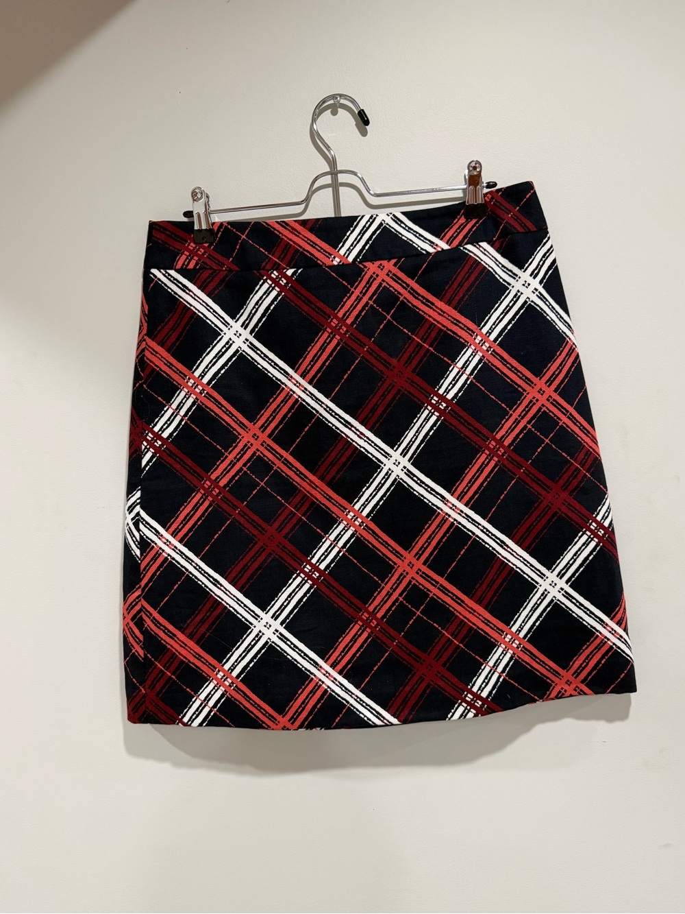 Ann Taylor Black, Red & White Plaid Mini Skirt